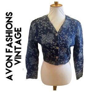 Avon Fashions Vintage 80’s/90’s Blue with Silver Floral Design Cropped Bolero St